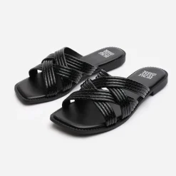 Wheres That From Crete Sliderr in Black