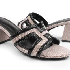 Wheres That From Drma Hl Sndl in Black