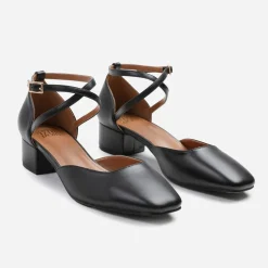 Wheres That From Peru Heel in Black