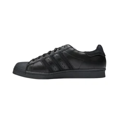 Y-3 Superstar Trainers in Black