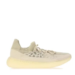 Yeezy Boost 350 V2 CMPCT Trainers in White
