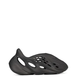 Yeezy Foam Runner Onyx Sneakers in Black